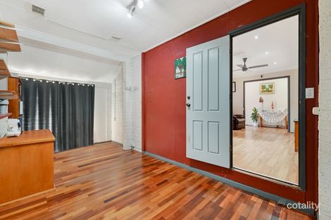 Property photo of 33 Pinaroo Crescent Bradbury NSW 2560