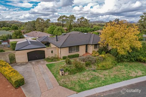 Property photo of 2 Ind Place Kambah ACT 2902