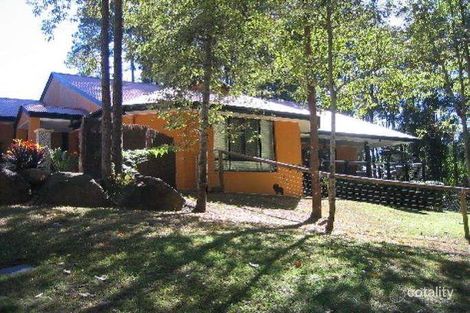 16 Samuel Pl, Mooloolah Valley, QLD 4553