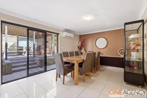 Property photo of 1/5 Zelman Close Watanobbi NSW 2259