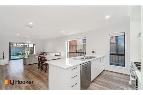 Property photo of 10 Luppino Street Donnybrook VIC 3064