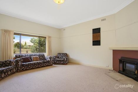 Property photo of 10 Meadows Avenue Benalla VIC 3672