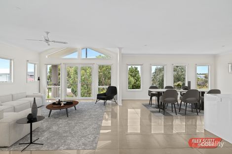 Property photo of 9 Fairway Mews Cowes VIC 3922