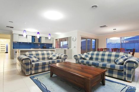 Property photo of 4 Lancashire Drive Cranbourne North VIC 3977