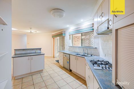 Property photo of 20 Chesterfield Crescent Kuraby QLD 4112