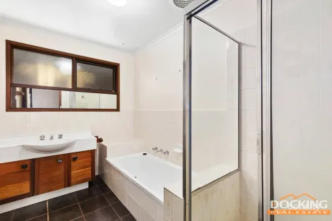 Property photo of 42 Halls Parade Vermont VIC 3133