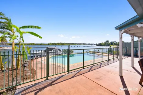 Property photo of 4 Oxley Drive Paradise Point QLD 4216