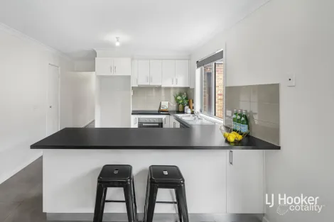 Property photo of 70 Chapman Drive Wyndham Vale VIC 3024