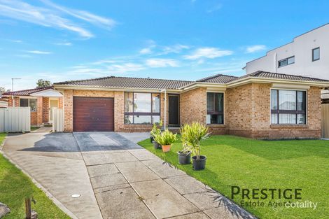 10/10a Moorina Cl, Greenfield Park, NSW 2176