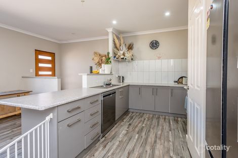 Property photo of 294A Durlacher Street Mahomets Flats WA 6530