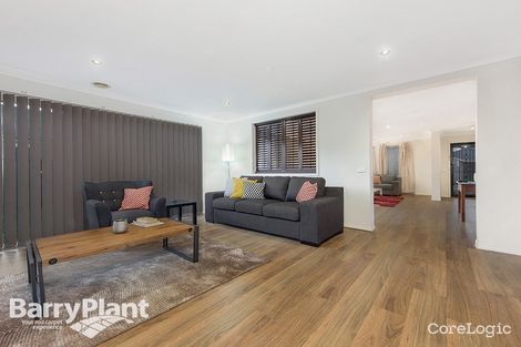 Property photo of 8 Chartwell Crescent Derrimut VIC 3026