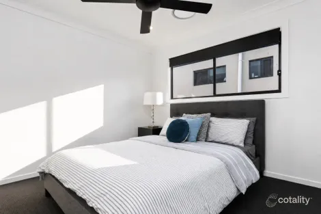 Property photo of 22 Moon Circuit Karawatha QLD 4117