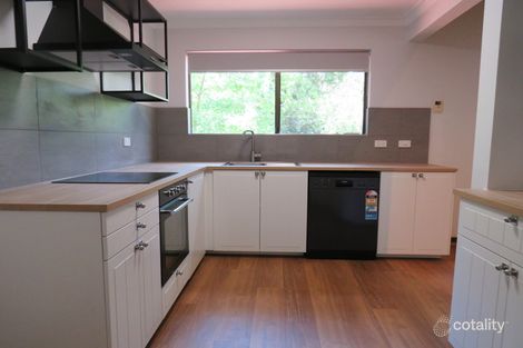 34 Marri Cres, Lesmurdie, WA 6076