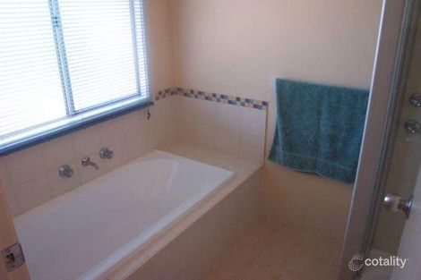 Property photo of 2 Eagle Court Worrolong SA 5291