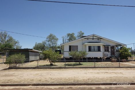 35 College St, Wallumbilla, QLD 4428