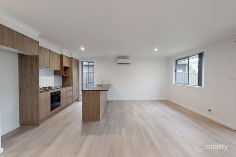 25 Sandpiper Cct, Aberglasslyn, NSW 2320