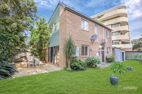 Property photo of 1/4 De Vilnits Parade Penrith NSW 2750