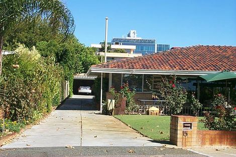 Property photo of 15A The Esplanade Mount Pleasant WA 6153