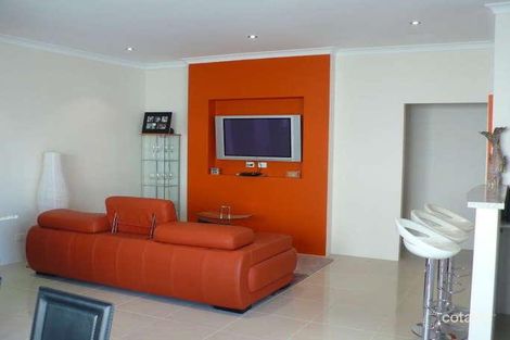 Property photo of 33 Claridge Circle Thornlie WA 6108