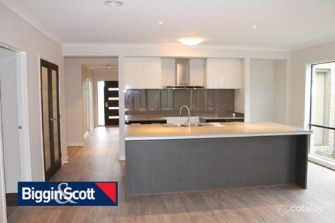 Property photo of 3 Jutland Close Clyde North VIC 3978