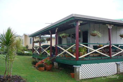 Property photo of 12 Springcliffe Drive Seaforth QLD 4741
