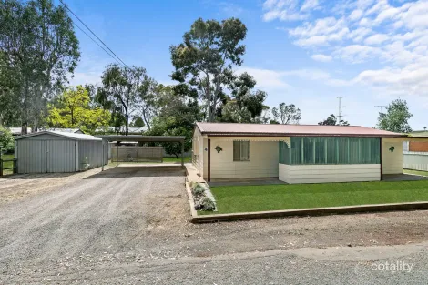 4 Elder St, Auburn, SA 5451