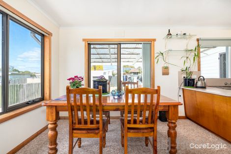 Property photo of 2 Wingara Court Devonport TAS 7310