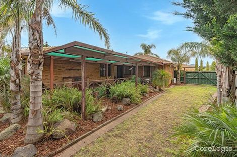 Property photo of 1 Stainsby Crescent Roxburgh Park VIC 3064