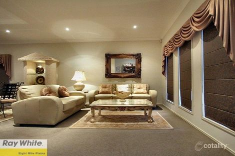 Property photo of 24 Coneybeer Place Eight Mile Plains QLD 4113