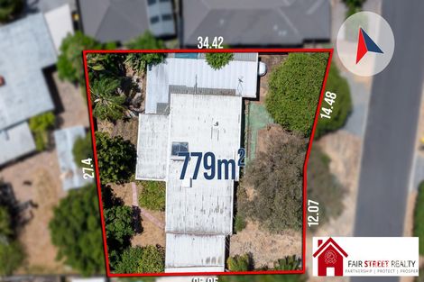 Property photo of 5 Badbury Road Armadale WA 6112