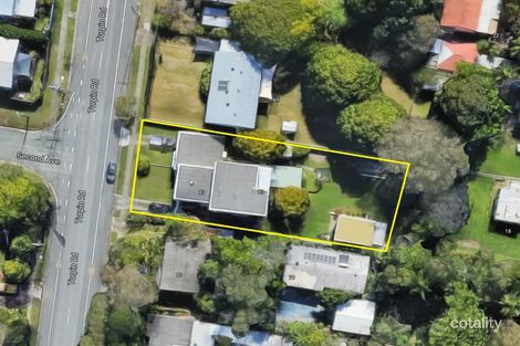 83 Turpin Rd, Labrador, QLD 4215