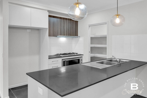 Property photo of 11 Cradle Place Spring Mountain QLD 4300