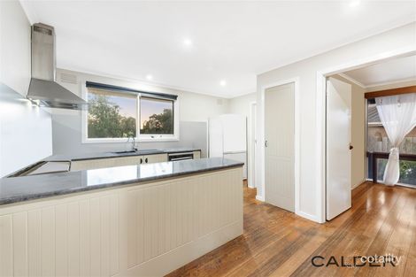 Property photo of 2 Monza Court Deer Park VIC 3023