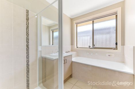 Property photo of 26 Bollen Way Koo Wee Rup VIC 3981
