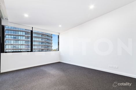 751/1 Betty Cuthbert Ave, Sydney Olympic Park, NSW 2127