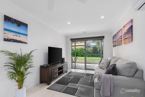 Property photo of 64 Sissinghurst Parade Mernda VIC 3754