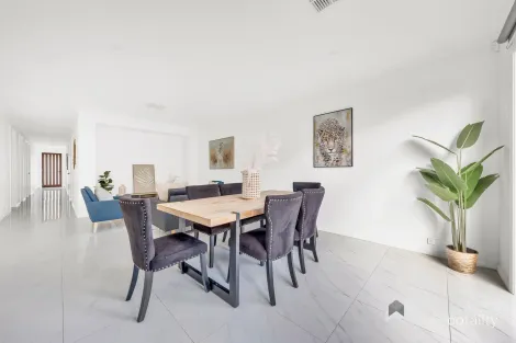 Property photo of 21 Farleigh Drive Tarneit VIC 3029