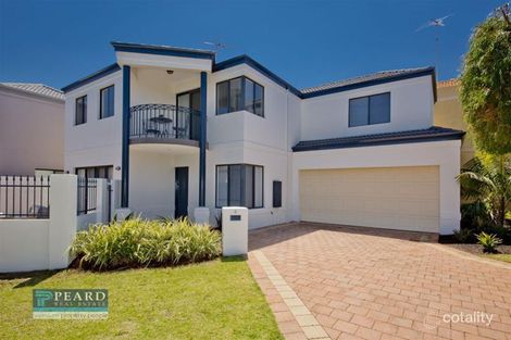 4 May St, Scarborough, WA 6019