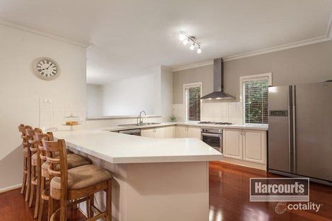 Property photo of 18 Londres Way South Morang VIC 3752