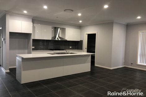Property photo of 48 Kamilaroi Crescent Braemar NSW 2575