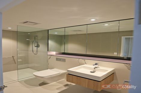 810/23 Halifax St, Macquarie Park, NSW 2113