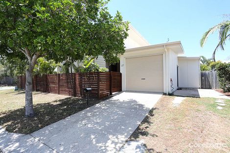 Property photo of 22 Whitsunday Street Parrearra QLD 4575