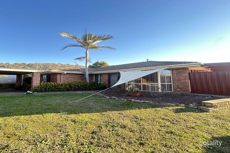 1 Mcculloch Cres, West Wodonga, VIC 3690