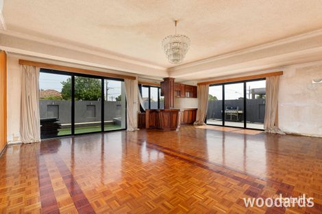 Property photo of 37 Ferntree Gully Road Oakleigh VIC 3166