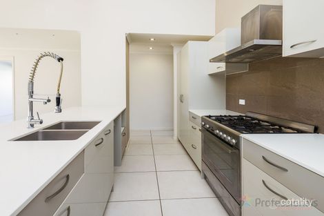 Property photo of 10 Greenleaf Street Upper Coomera QLD 4209