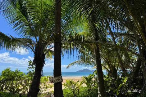 26 Pacific Pde, Mission Beach, QLD 4852