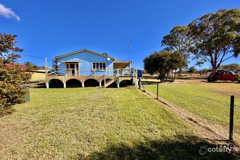 Property photo of 19 Phelhampton Crescent Jennings NSW 4383