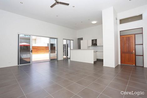 Property photo of 22 Whitsunday Street Parrearra QLD 4575