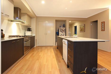 Property photo of 3 Pinoak Street Point Cook VIC 3030