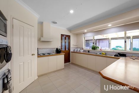 13 Salers Cl, Eaton, WA 6232